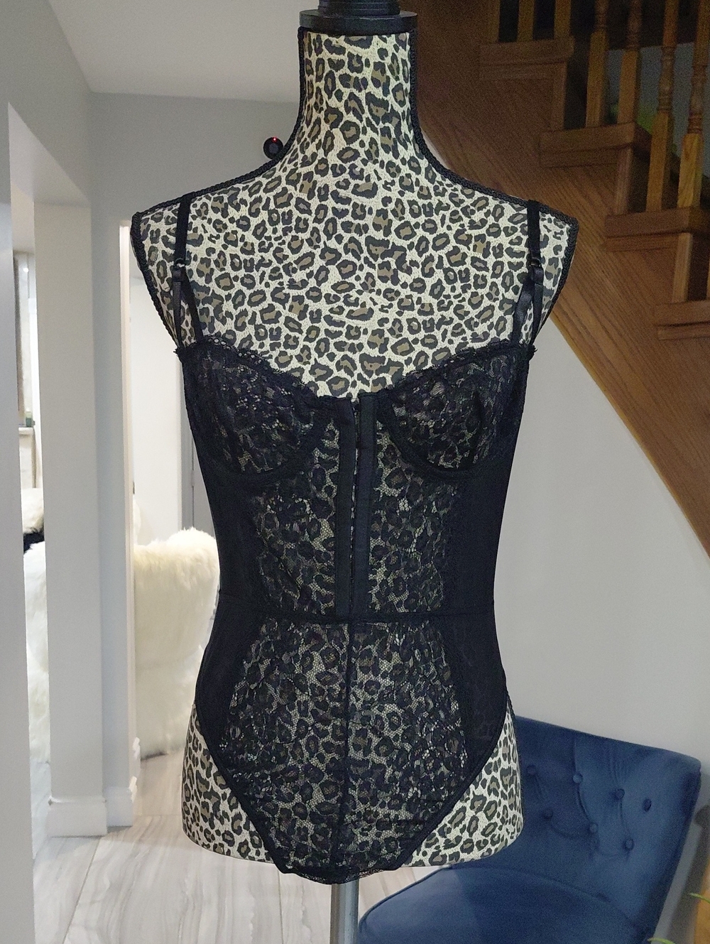 PrettyLittleThing Black Lace Underwire Corset Bodysuit